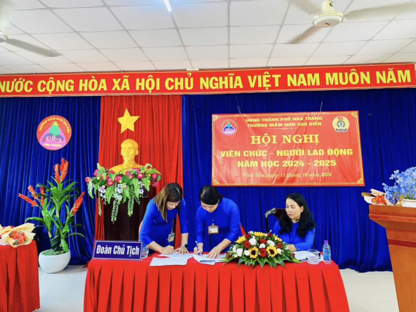 TRƯỜNG MẦM NON SAO BIỂN TỔ CHỨC HỘI NGHỊ VIÊN CHỨC - NGƯỜI LAO ĐỘNG NĂM HỌC 2024-2025