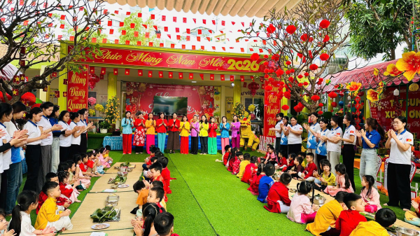 CHUỖI HOẠT ĐỘNG TRẢI NGHIỆM ĐÓN XUÂN TẠI TRƯỜNG MẦM NON SAO BIỂN