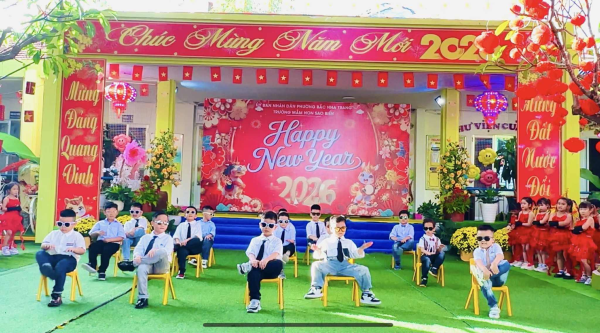 CHUỖI HOẠT ĐỘNG TRẢI NGHIỆM ĐÓN XUÂN TẠI TRƯỜNG MẦM NON SAO BIỂN